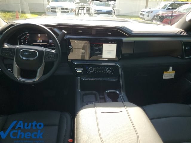 2025 GMC Sierra 2500 HD Denali