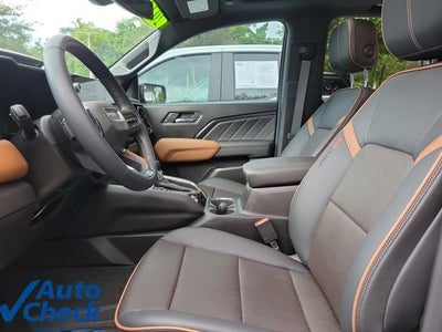 2024 GMC Canyon AT4