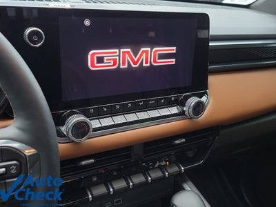 2024 GMC Canyon AT4