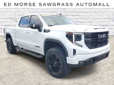 2025 GMC Sierra 1500 Elevation