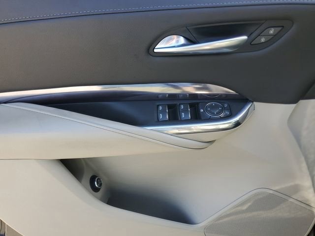 2022 Cadillac XT4 Luxury