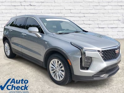 2024 Cadillac XT4 Luxury