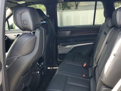 2027 Cadillac VISTIQ Luxury