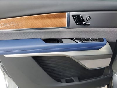 2026 Cadillac VISTIQ Premium Luxury