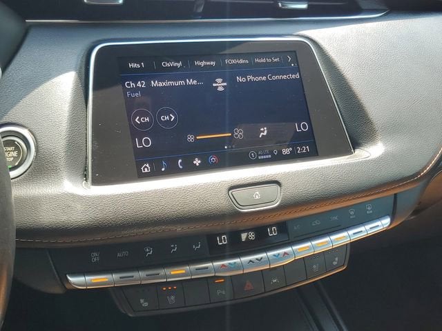 2023 Cadillac XT4 Premium Luxury