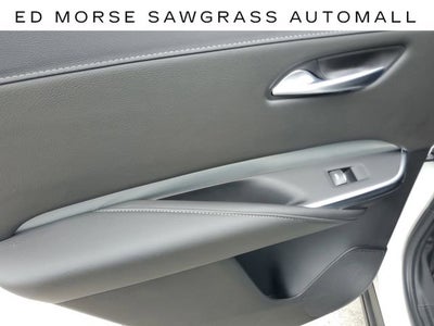 2022 Cadillac XT4 Premium Luxury