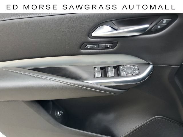 2022 Cadillac XT4 Premium Luxury