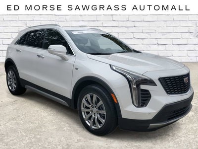 2022 Cadillac XT4 Premium Luxury
