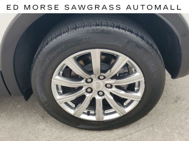 2022 Cadillac XT4 Premium Luxury