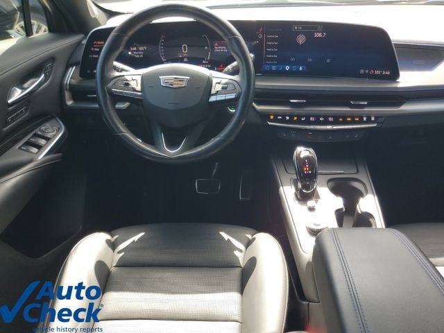 2024 Cadillac XT4 Sport