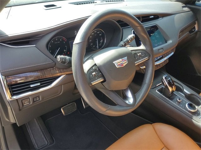 2022 Cadillac XT4 Sport