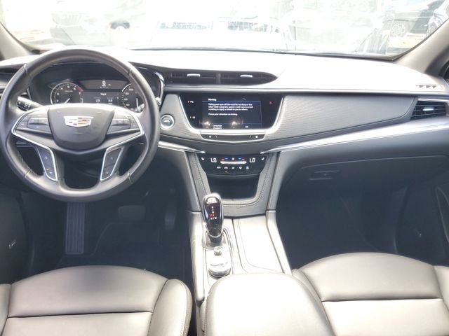 2023 Cadillac XT5 Luxury