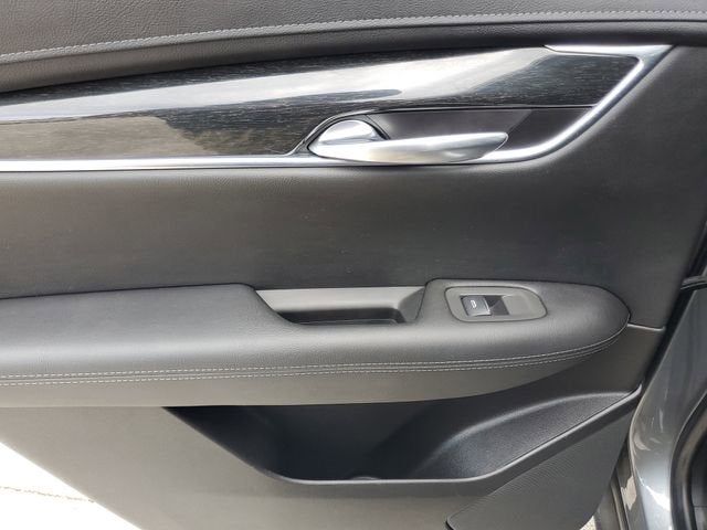 2021 Cadillac XT5 FWD Premium Luxury