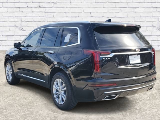 2025 Cadillac XT6 Luxury