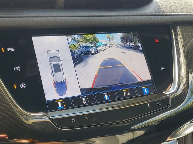 2023 Cadillac XT6 Sport