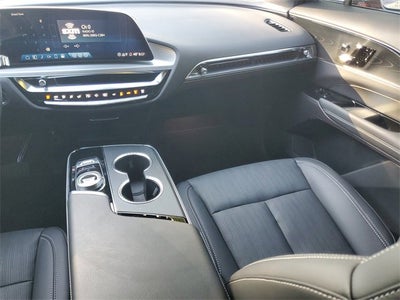 2025 Cadillac LYRIQ Luxury 1