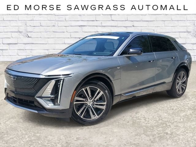 2024 Cadillac LYRIQ Luxury 1