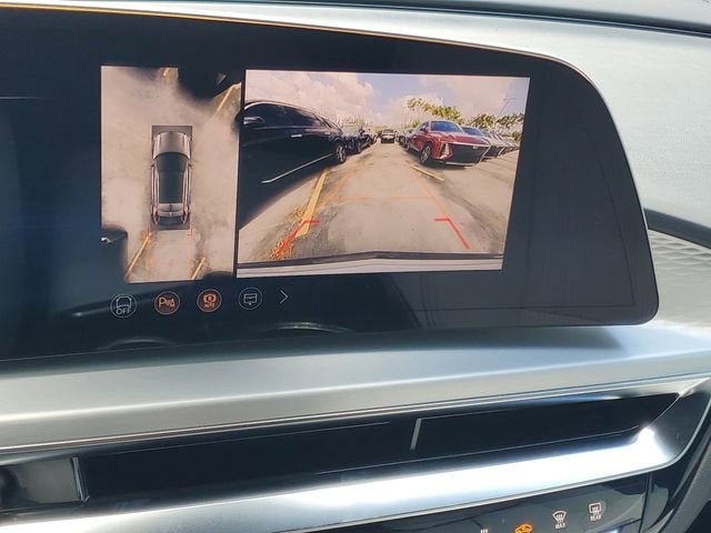 2026 Cadillac LYRIQ Sport