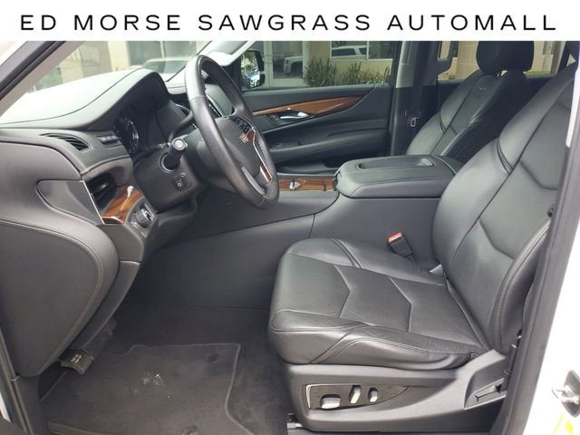 2020 Cadillac Escalade Luxury