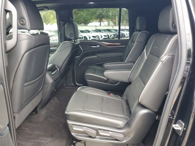 2022 Cadillac Escalade ESV Premium Luxury