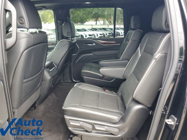 2022 Cadillac Escalade ESV Premium Luxury