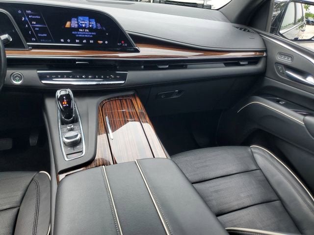 2022 Cadillac Escalade ESV Premium Luxury