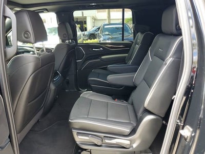 2024 Cadillac Escalade ESV Premium Luxury