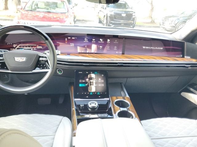 2025 Cadillac Escalade ESV Sport Platinum