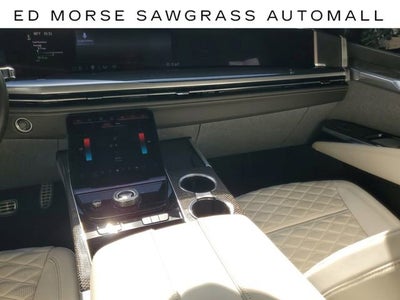 2025 Cadillac Escalade ESV Escalade-V ESV