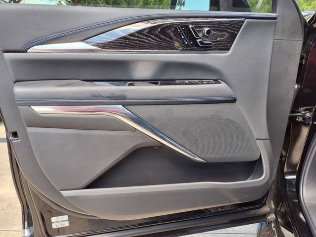 2026 Cadillac ESCALADE IQ Luxury