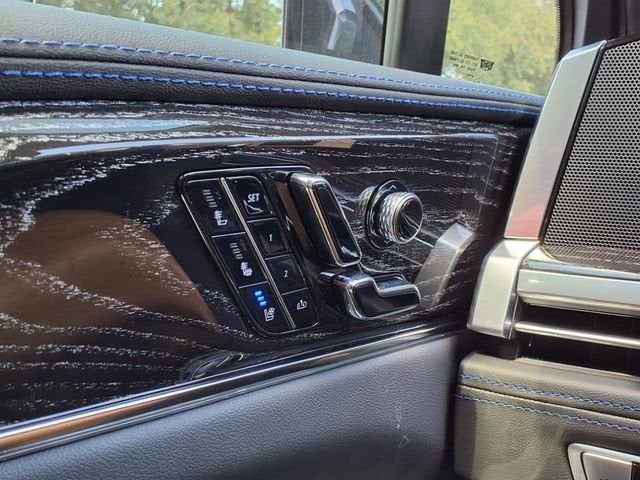 2026 Cadillac ESCALADE IQ Luxury