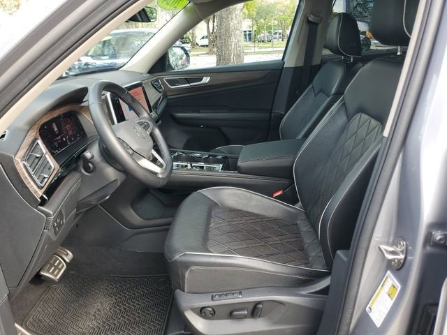 2024 Volkswagen Atlas 2.0T SEL Premium R-Line