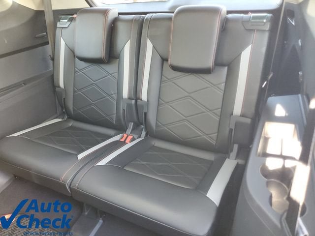 2024 Volkswagen Atlas 2.0T Peak Edition SEL