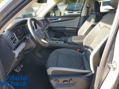 2024 Volkswagen Atlas 2.0T Peak Edition SEL