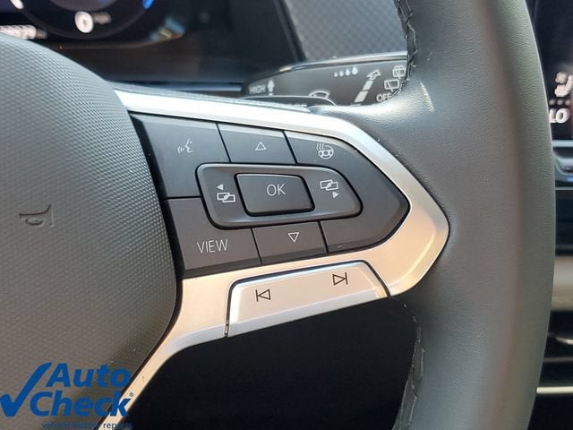 2024 Volkswagen Atlas 2.0T Peak Edition SEL