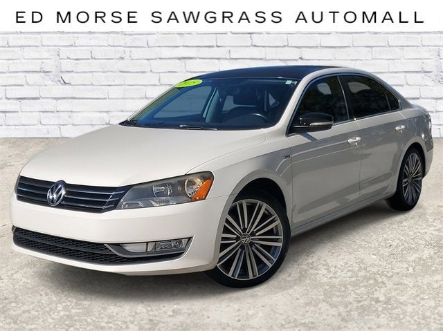 2015 Volkswagen Passat 1.8T SE
