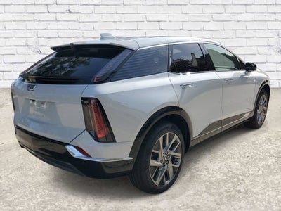 2027 Cadillac OPTIQ Luxury