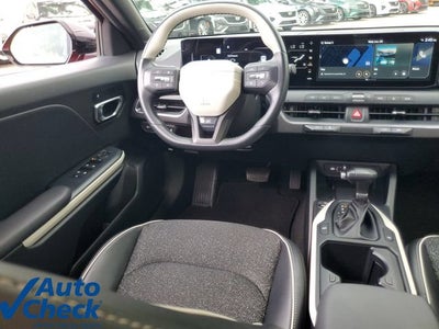 2025 Kia K4 GT-Line