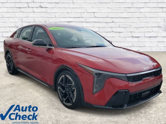2025 Kia K4 GT-Line