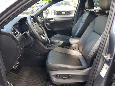 2023 Volkswagen Tiguan SE R-Line Black