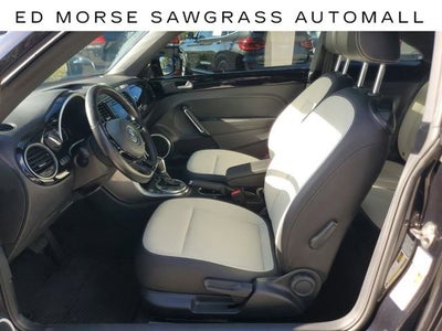 2019 Volkswagen Beetle SE