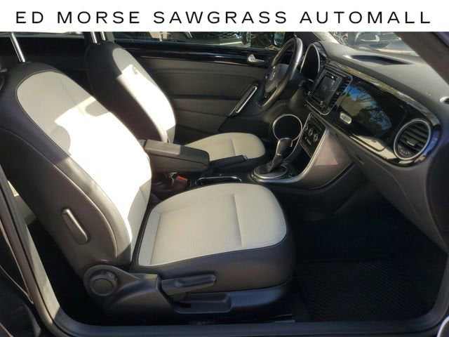 2019 Volkswagen Beetle SE