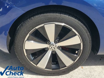 2012 Volkswagen Beetle 2.0T Turbo