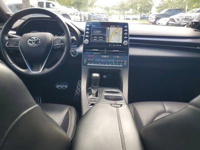 2019 Toyota Avalon XLE