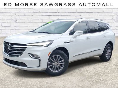 2024 Buick Enclave Essence