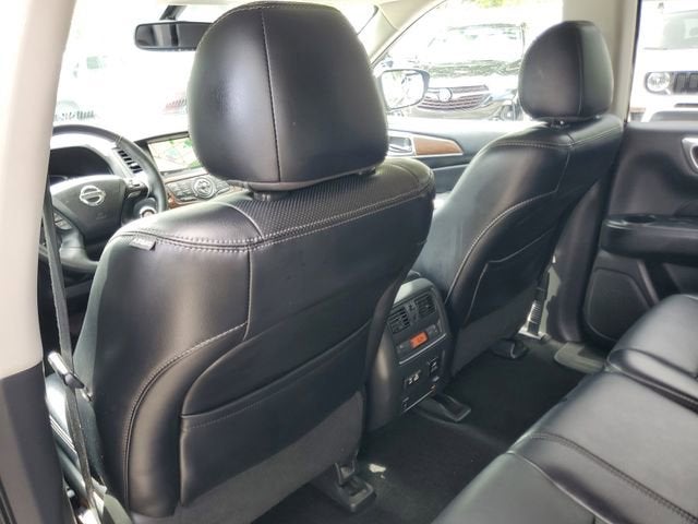 2020 Nissan Pathfinder Platinum