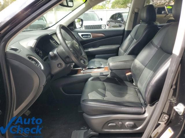2020 Nissan Pathfinder Platinum