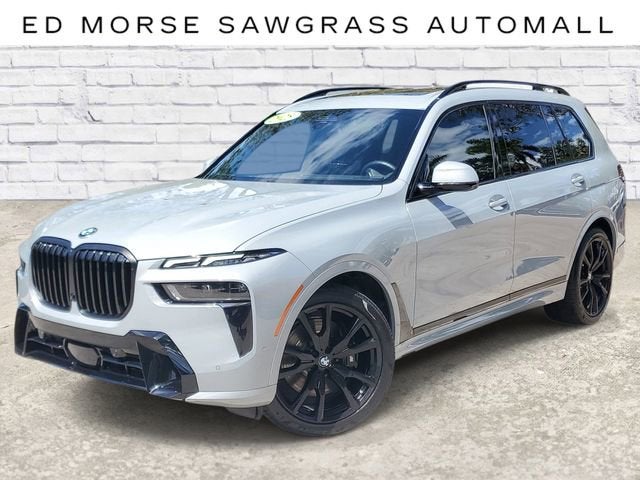 2025 BMW X7 xDrive40i