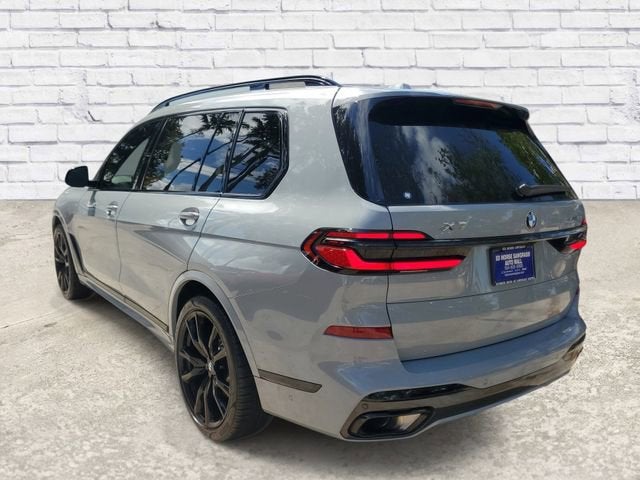 2025 BMW X7 xDrive40i