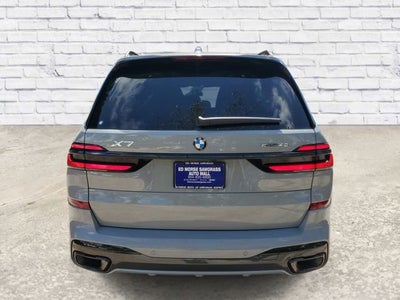 2025 BMW X7 xDrive40i